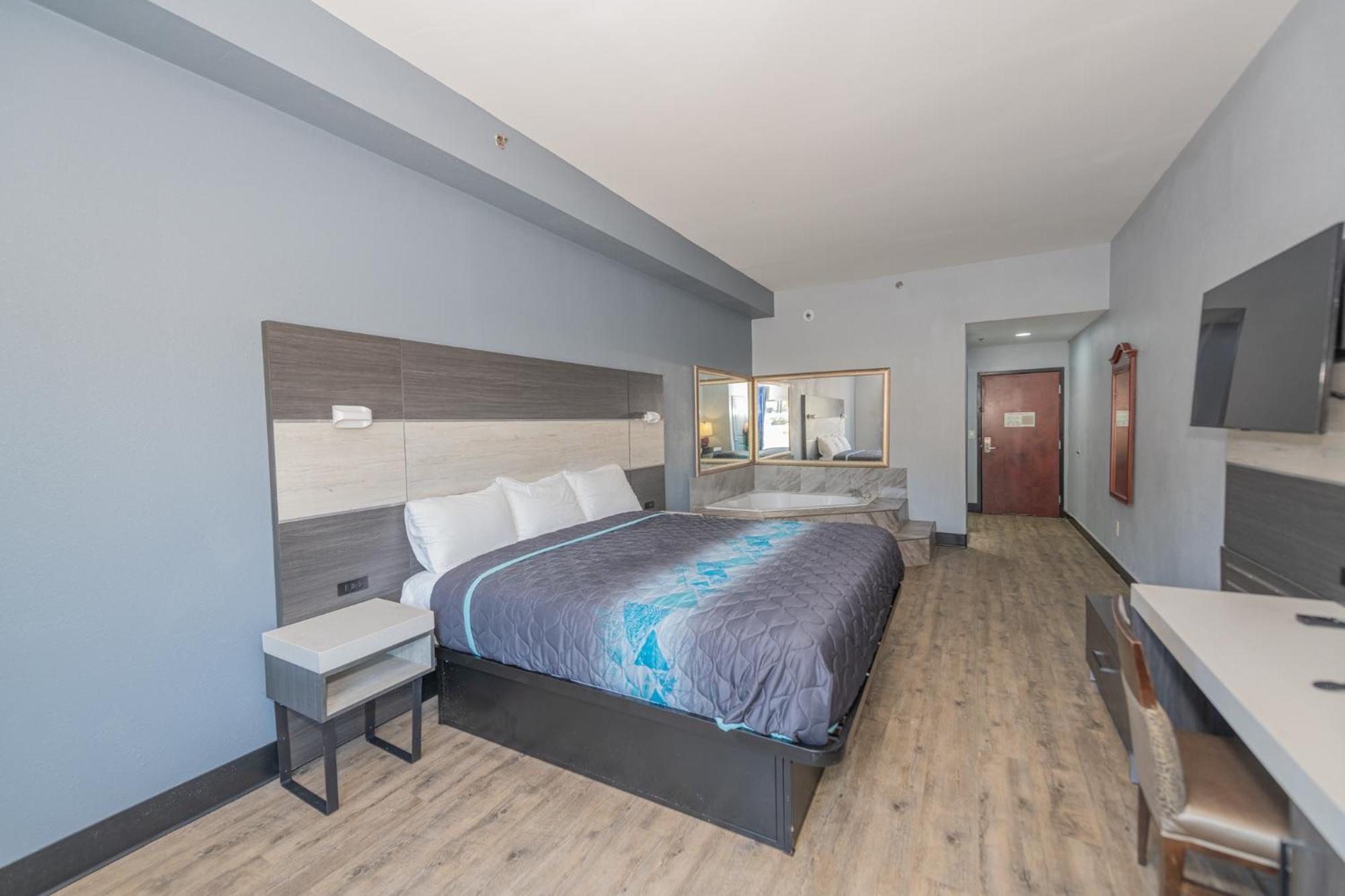 Jamestown Inn & Suites リバーデイル エクステリア 写真